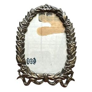 Vintage Ornate Oval Photo Frame Gold/Brass Tone Floral Bow‎ Accent Cottagecore
